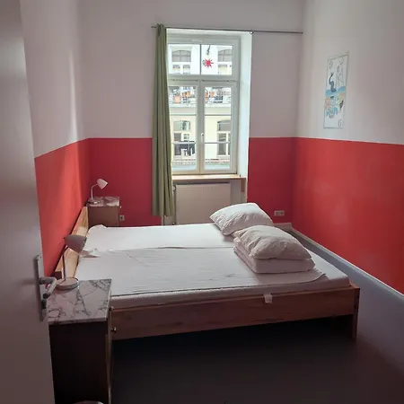 Hostal Black Forest *